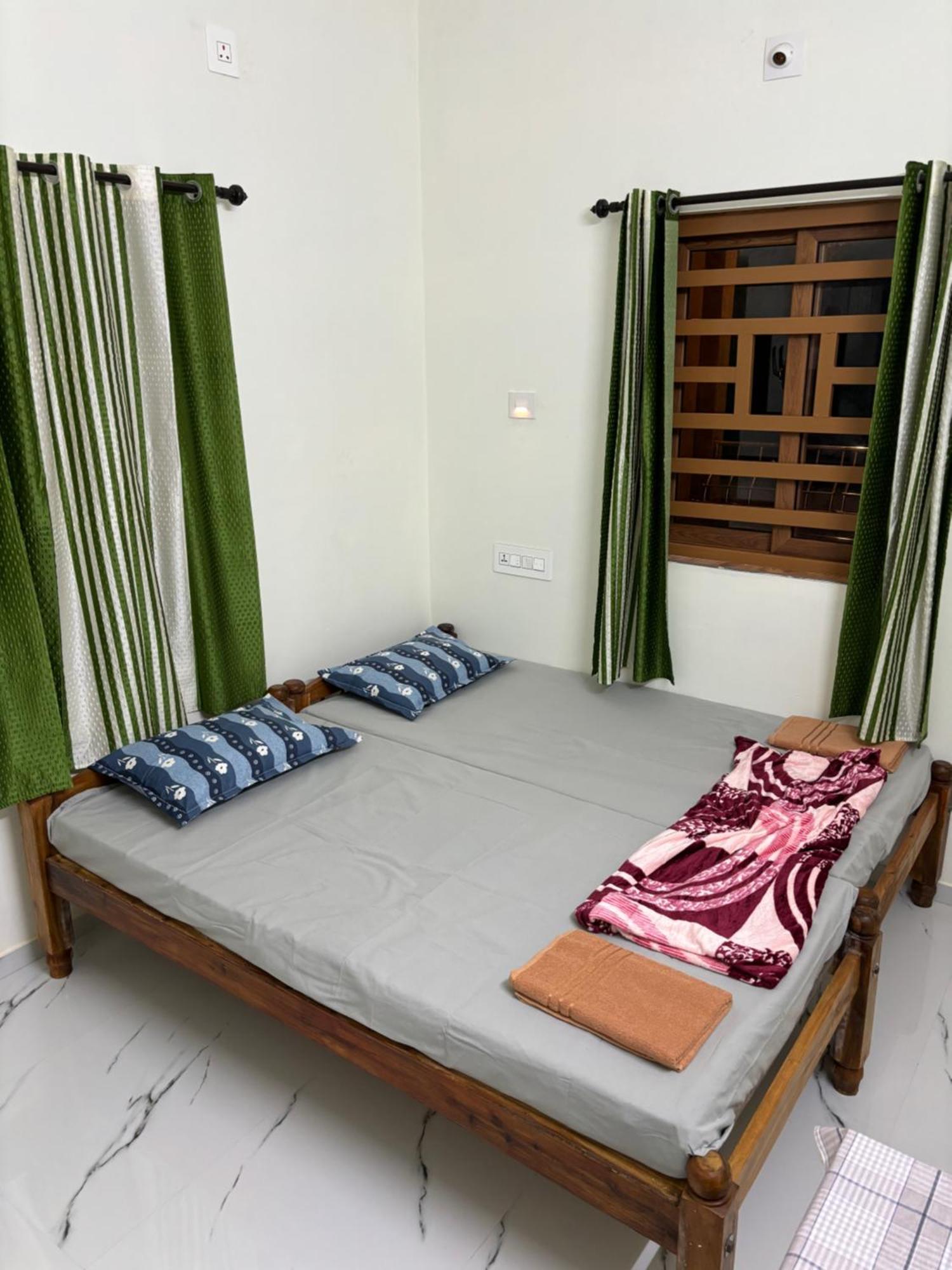 Golden Beach Home Stay Alappuzha Dış mekan fotoğraf
